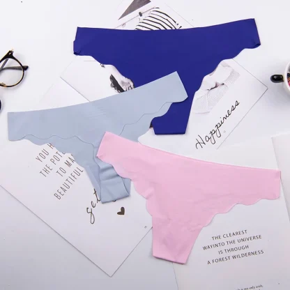Solid Seamless Wavy Panties - Image 4